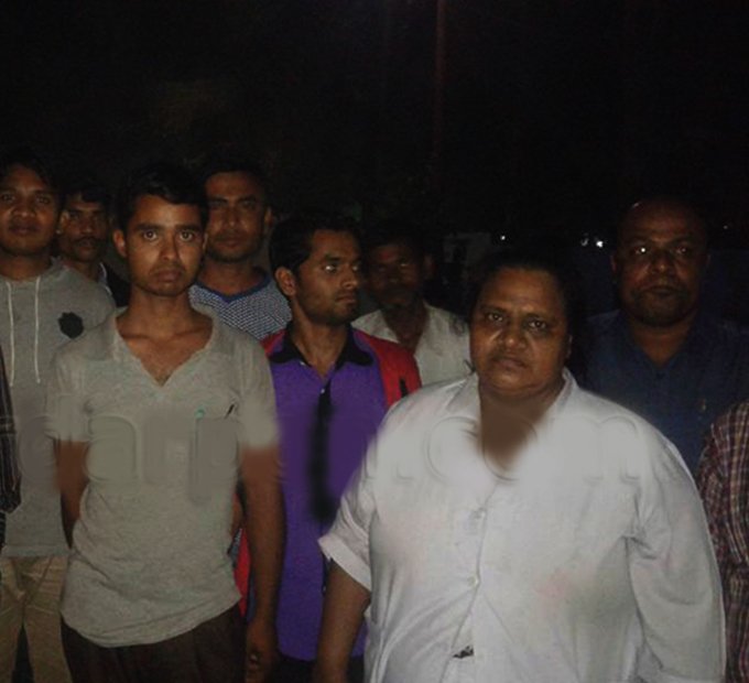 গাজীপুরে আসামী পালিয়ে যাওয়ার ঘটনায় নার্সকে ডিবি পুলিশের মারধর প্রতিবাদে চিকিৎসাসেবা বন্ধ